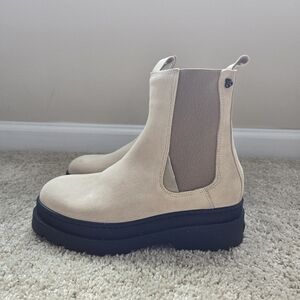 Scotch & Soda Aubri Chelsea Boots Womens EU 39 US 7.5 Beige Suede Pull On